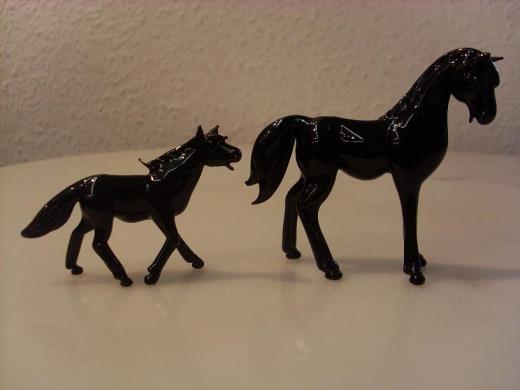 Tierfiguren Pferd mit Fohlen